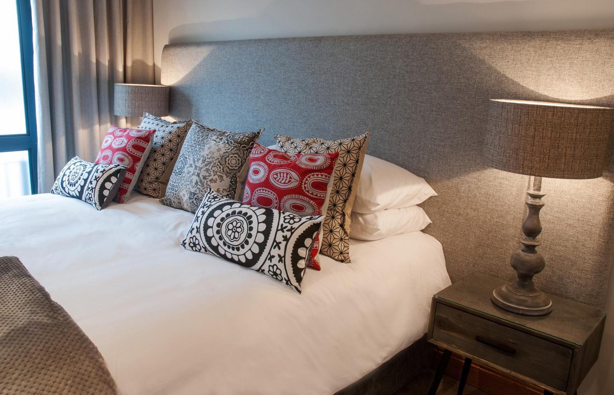 Апартаменты в Stellenbosch Central — 84 кв. м., спальни: 2, собственных ванных: 2 Экстерьер фото