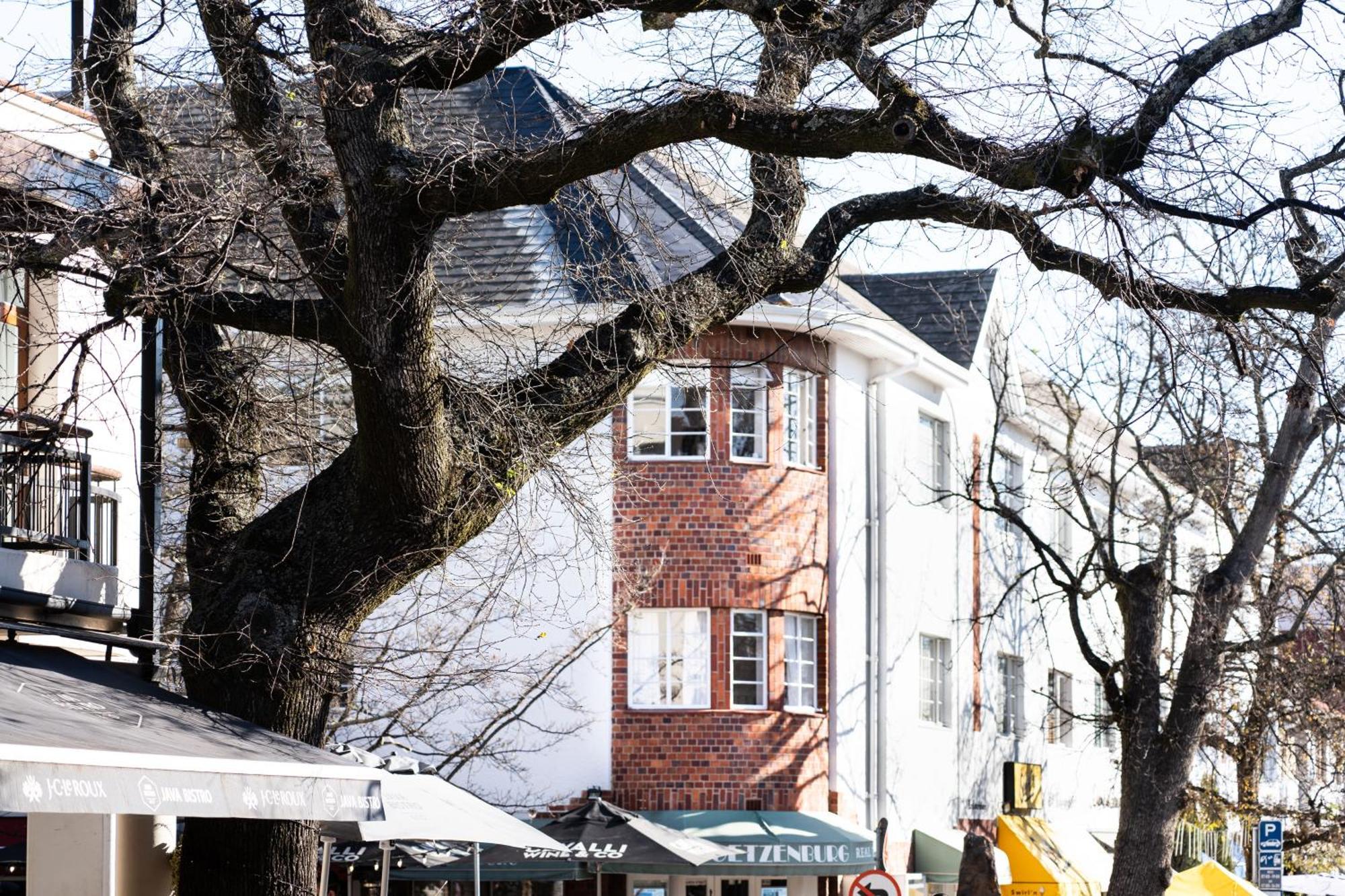 Апартаменты в Stellenbosch Central — 84 кв. м., спальни: 2, собственных ванных: 2 Экстерьер фото
